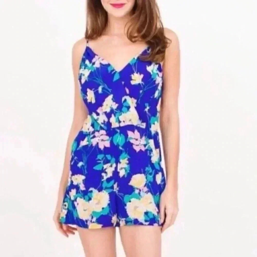 Yumi Kim Lea Romper Floral Pink Adjustable Strap Pockets Lined Beach XS EUC